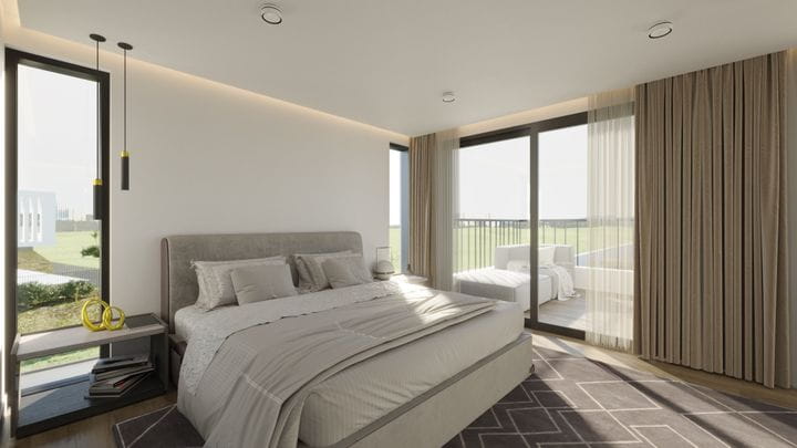  Spacious bedrooms with high quality windows in European profile